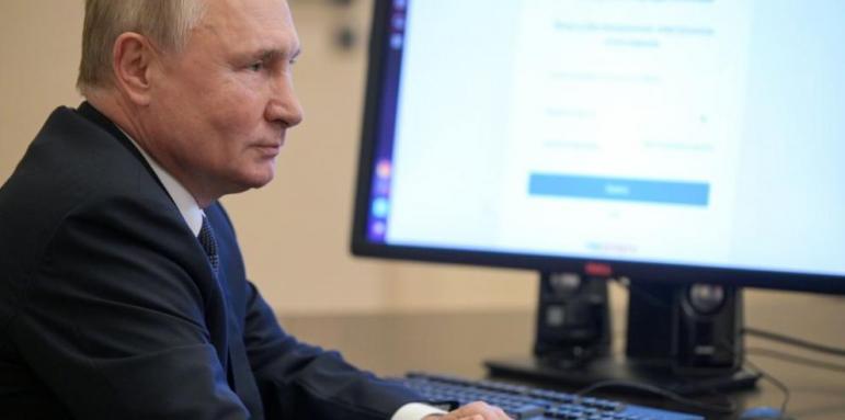 Избори в Русия. Как гласува Путин?